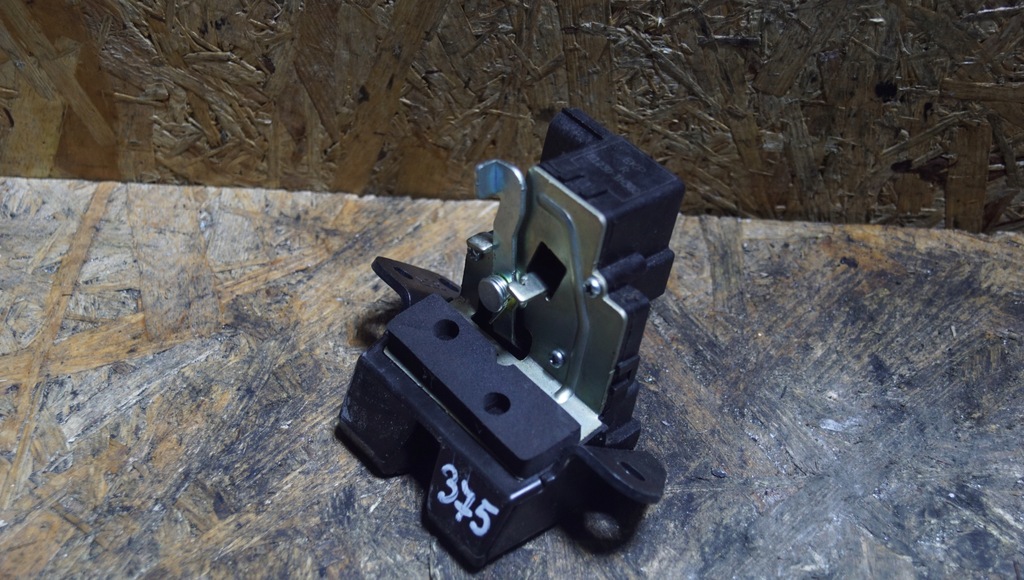 фото №7, Hyunday ix35 замок кришки багажника 81230-1h300