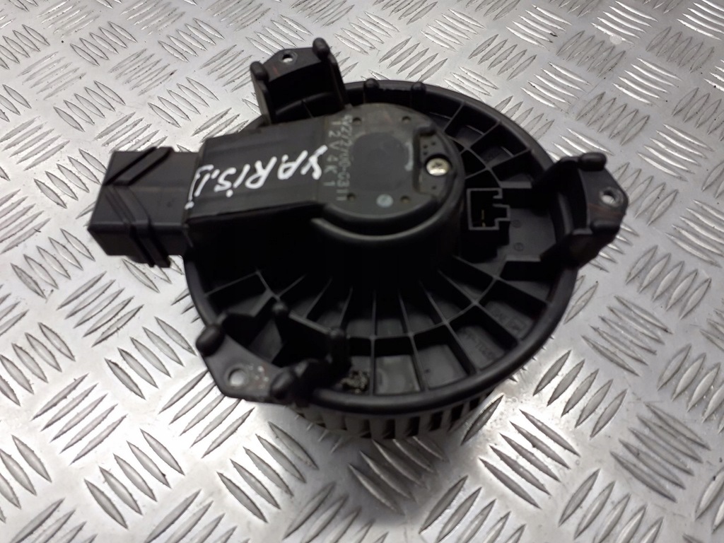 фото №1, Вентилятор обдув toyota yaris ii 272700-0311