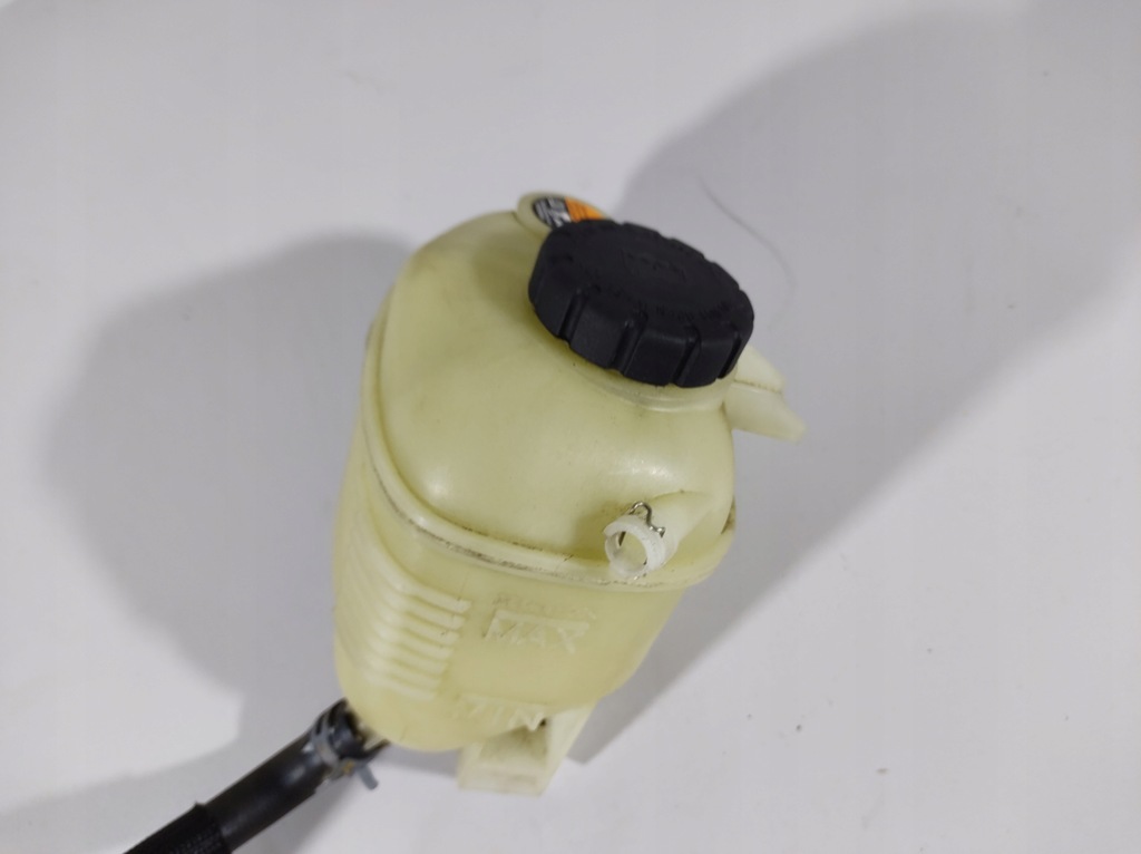 фото №6, Infiniti q50 2.2 d 13- бачок расширительный