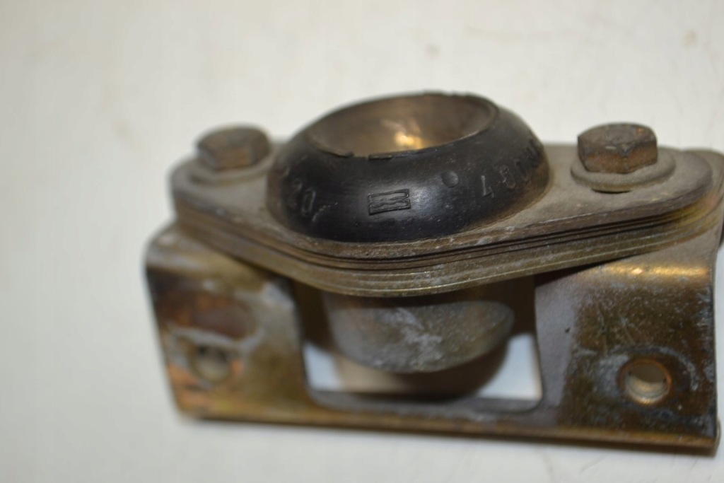 Mercedes r129 sl разъём bolców крыша 2szt. с Разборки