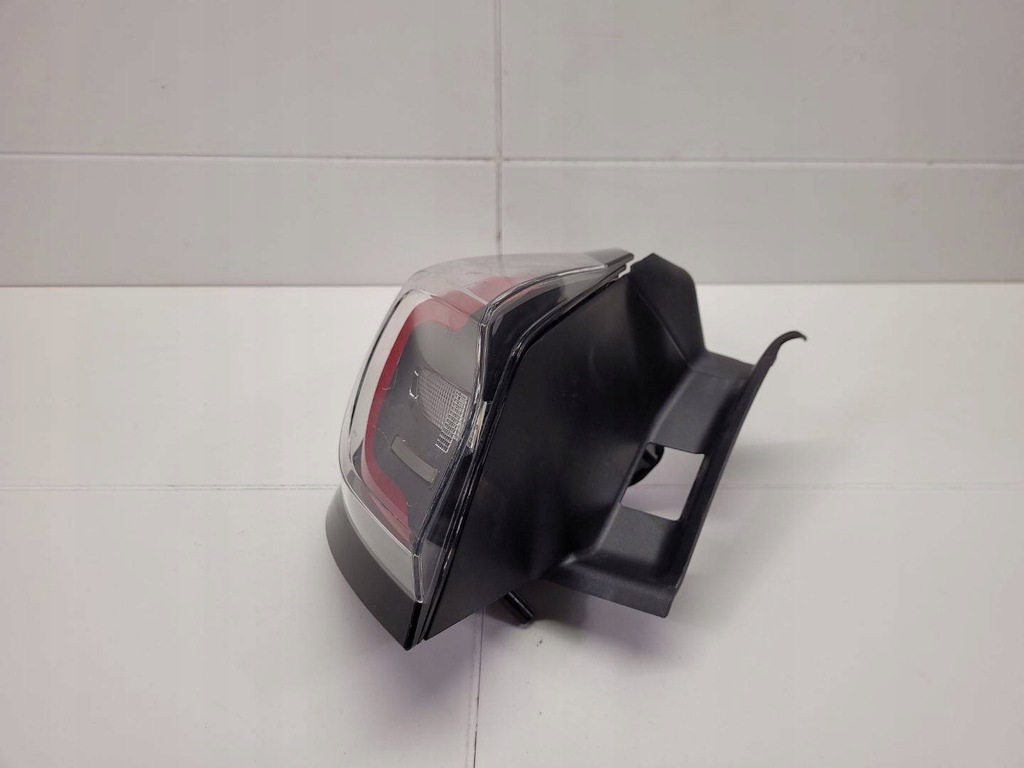 фото №10, Лампа задняя левая сторона ford puma 2 2021 l1tb-13405-ag