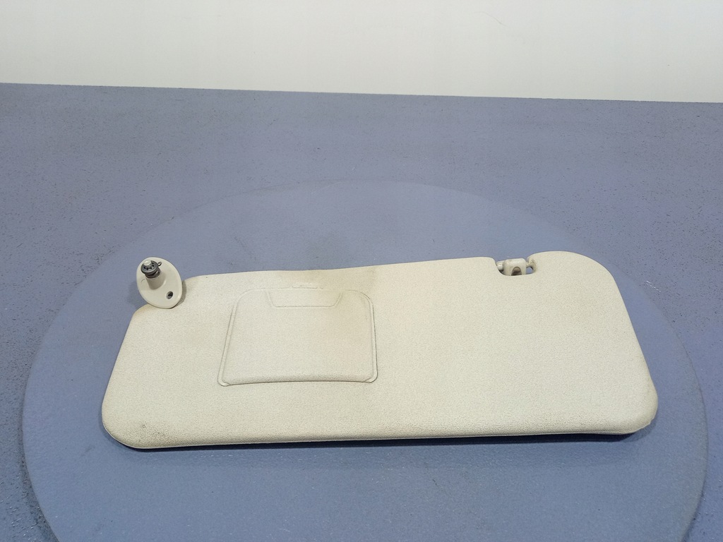 фото №1, Toyota yaris verso защита солнцезащитная левая козырёк