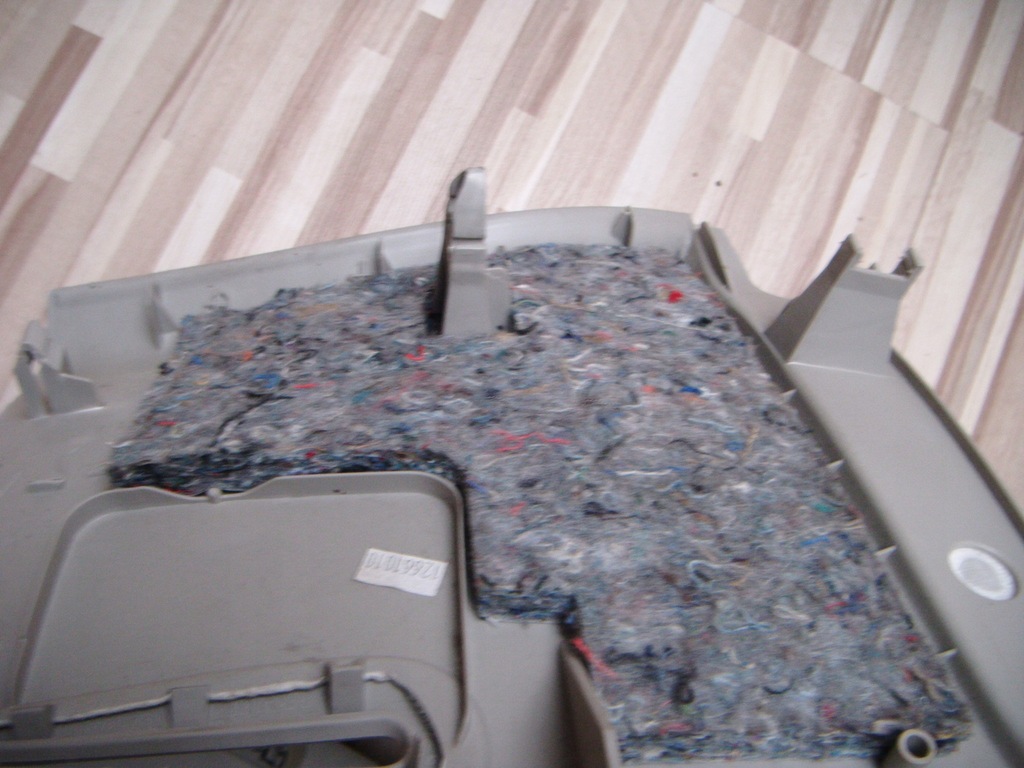 фото №9, Renault scenic ii захист обшивка скло багажника