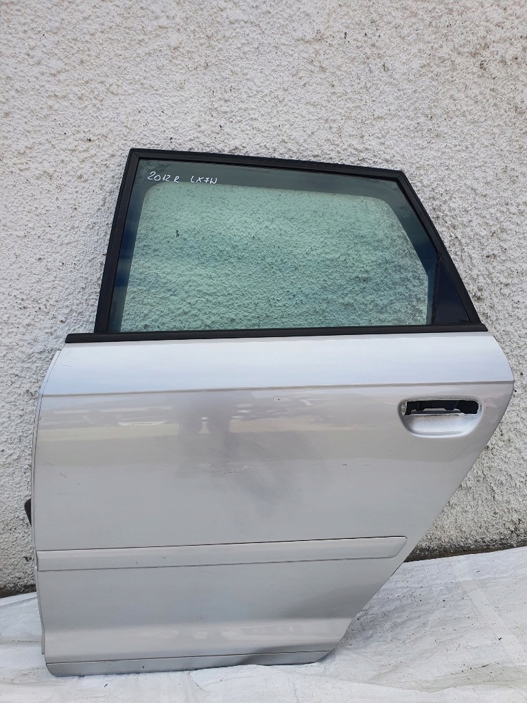 фото №1, Audi a3 8p sportback дверь левая задняя lx7w серебристый