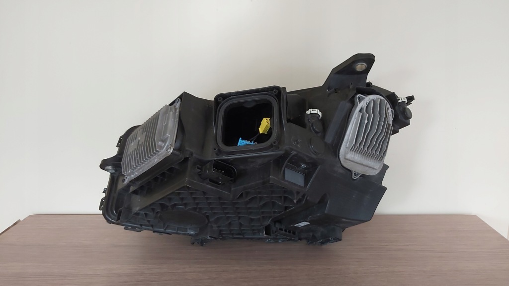 Mercedes glc w253 фара full led ils праві Оригінал