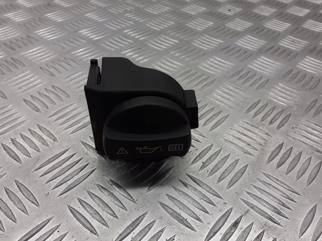 фото №1, Заливная горловина масла крышка mercedes w169 2.0 cdi