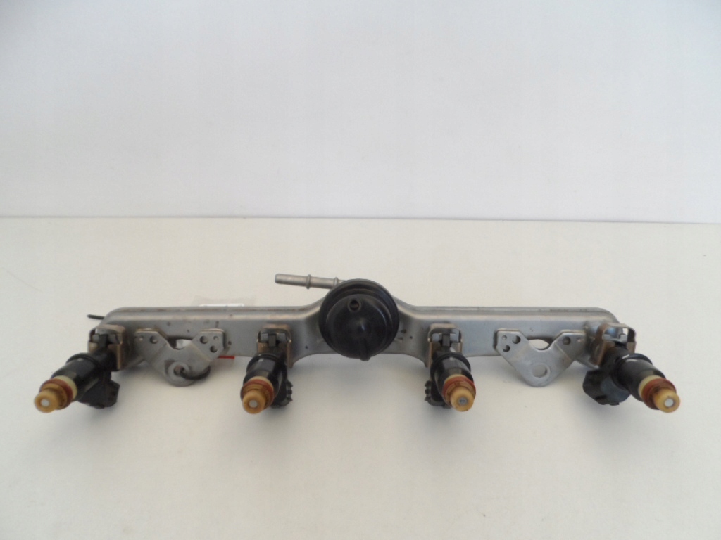 Купити Молдинг упорскування форсунки honda civic ix r1yl012