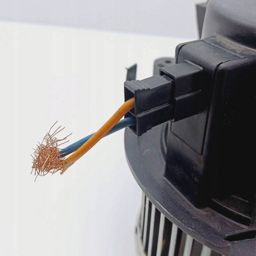 Воздуходувка обдув вентилятор fiat punto 2 141730600 nr149 с Разборки