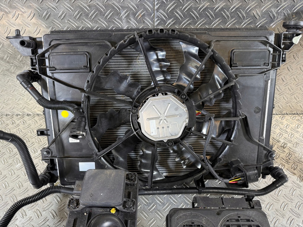 фото №8, Hyundai ioniq v 5 21- pas передній радіатор комплект