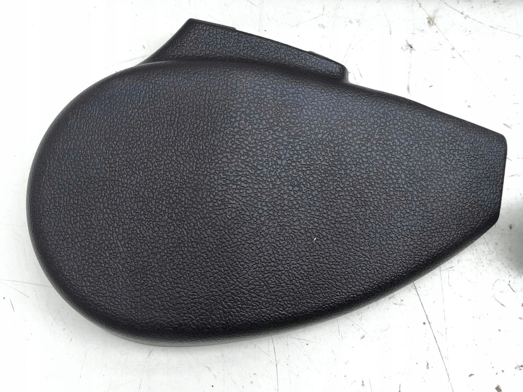 фото №13, Toyota corolla e210 e21 2021 перед сторона левая обшивка сиденье