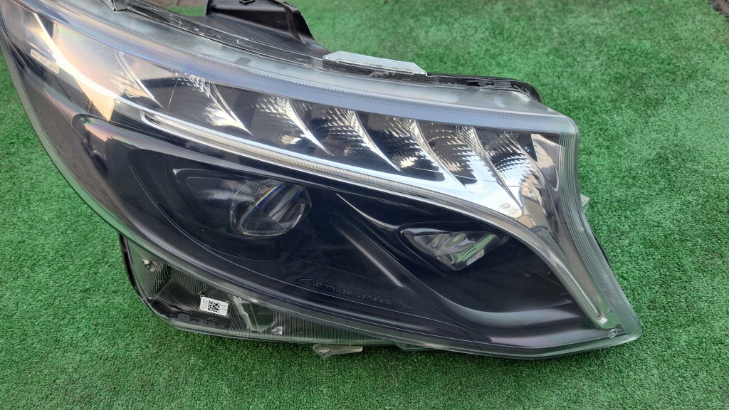 Купить Mercedes vito v-klasa w447 рестайлинг  full led фара передняя