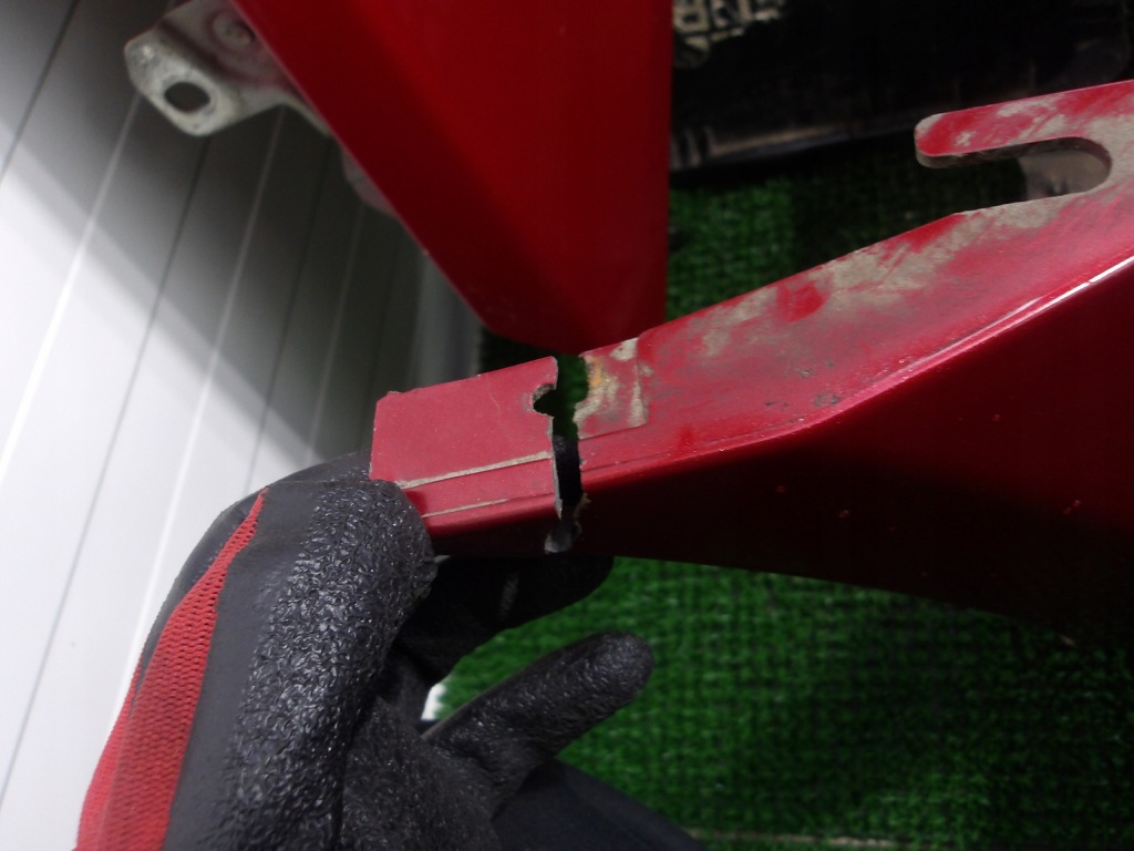 фото №9, Dodge caliber 06- перед kpl капот бампер лампы крылья цвет prh europa