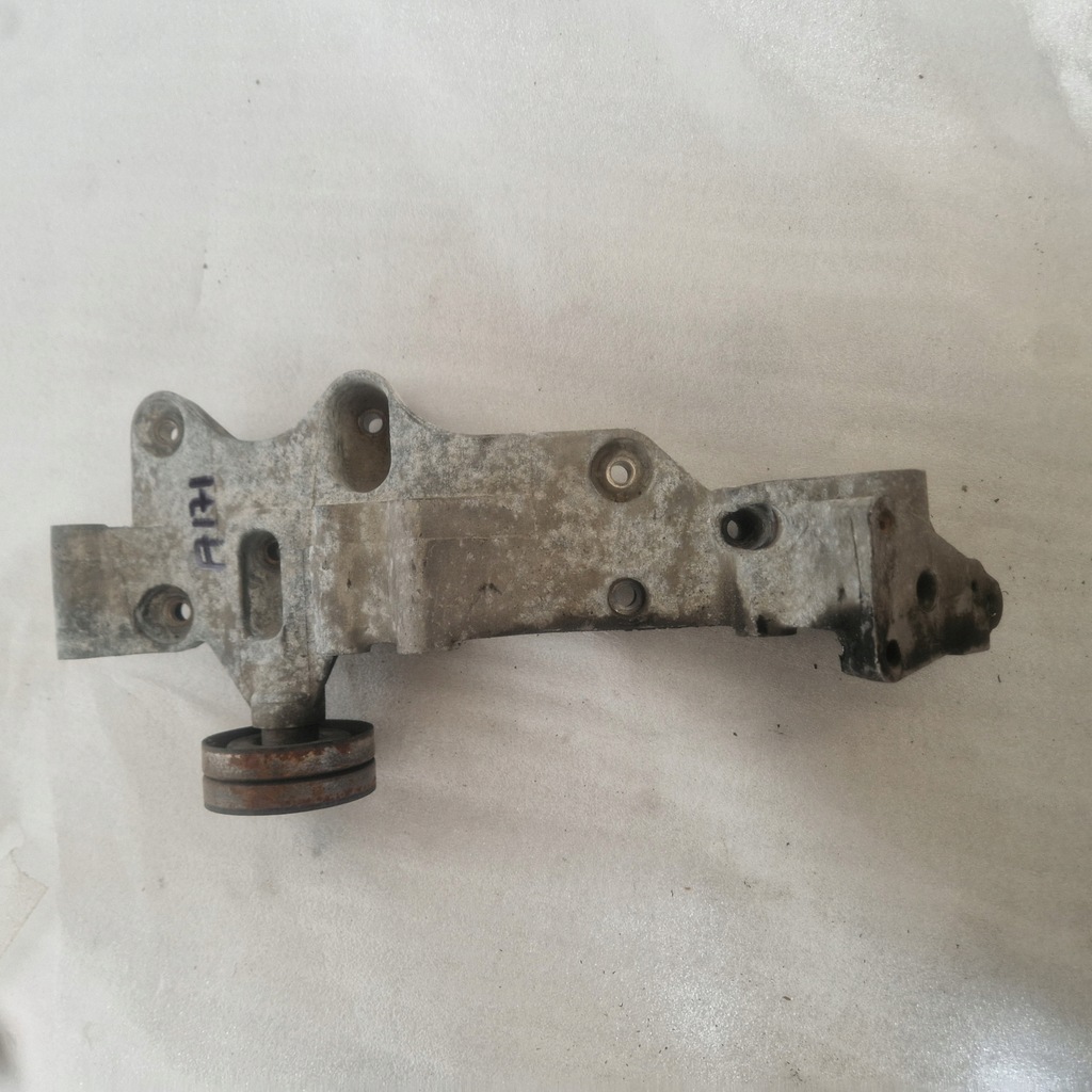 фото №1, Vw lt sprinter кронштейн генератора кронштейн