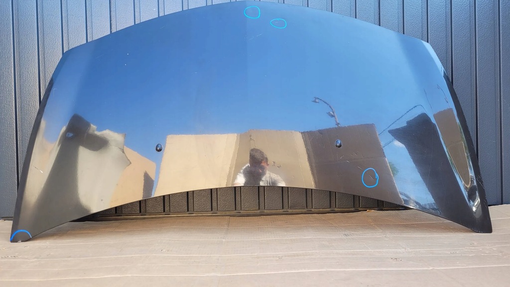 фото №1, Renault clio iii lift 09-12 капот кришка двигуна