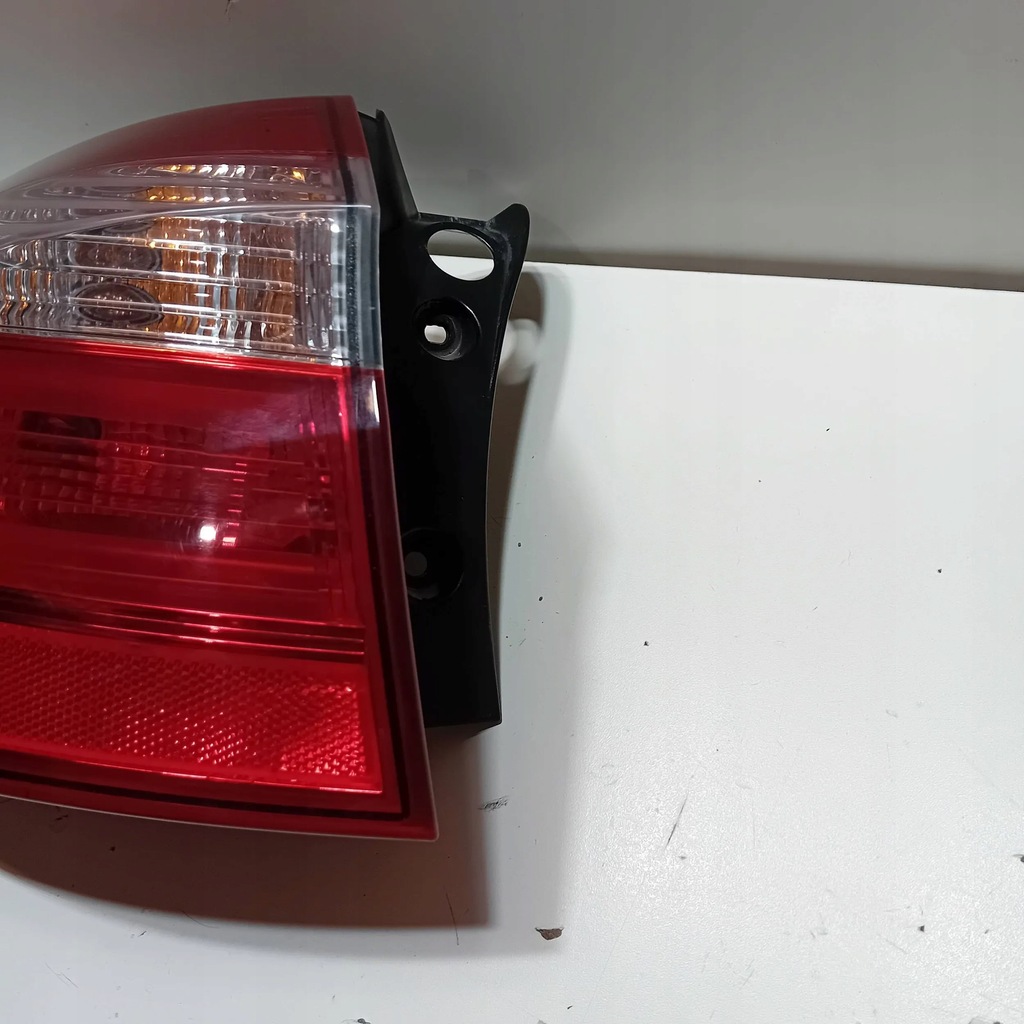 фото №9, Kia rio 2013 po правая лампы задние