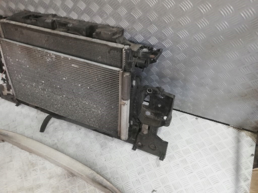 фото №14, Радиатор усилитель балка 1,6 16v scenic iii