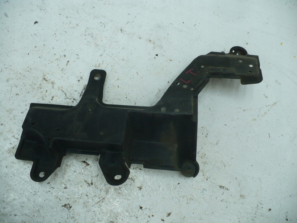 фото №1, Защита подвеска левая lexus ct200h 57628-76010