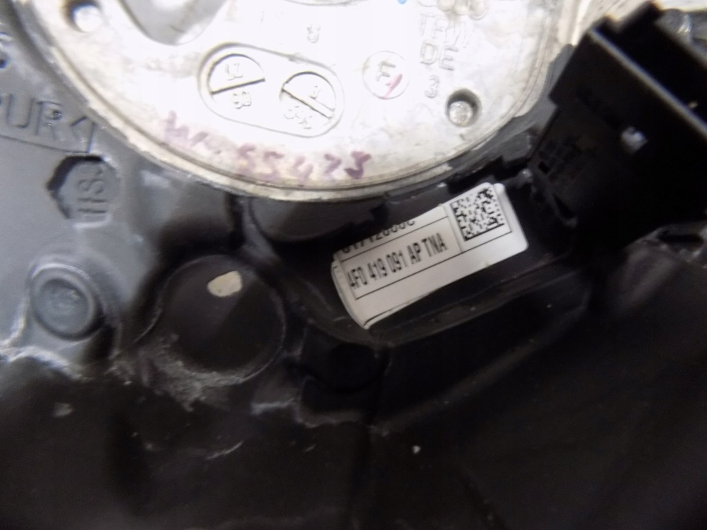 фото №9, Audi a6 c6 a7 воздуховод кожа мультифункция 3-спицевой