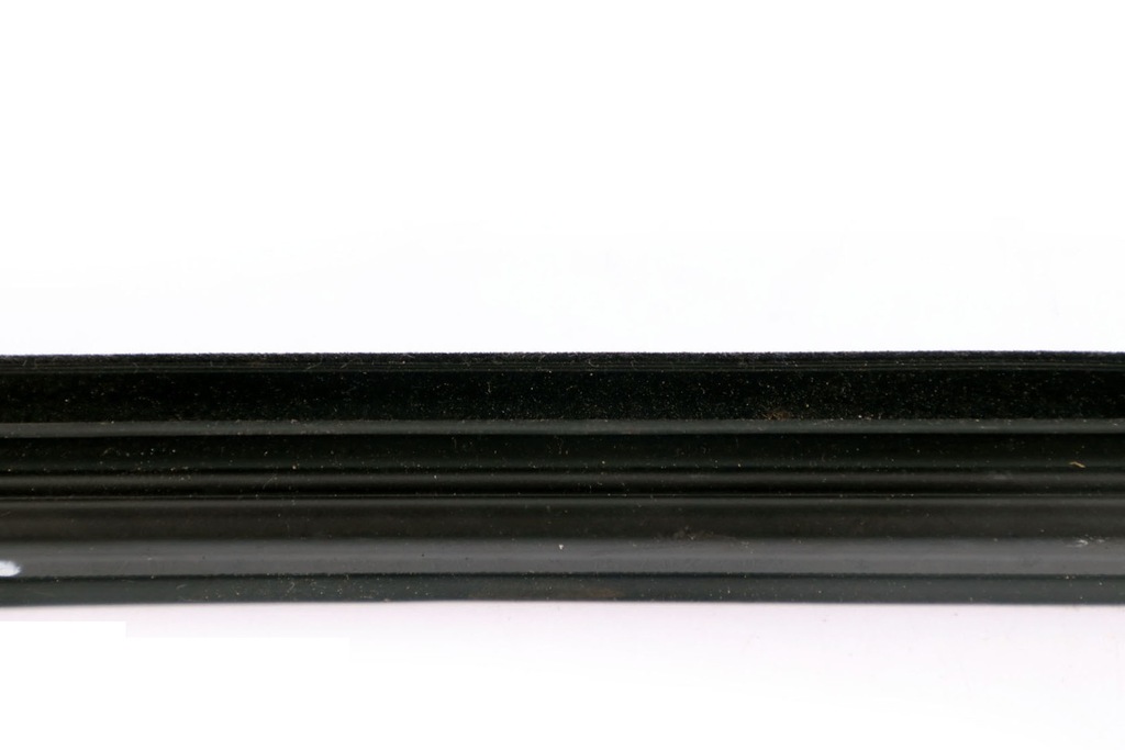 фото №10, Bmw x5 e70 задняя правая прокладка дверь внутренняя