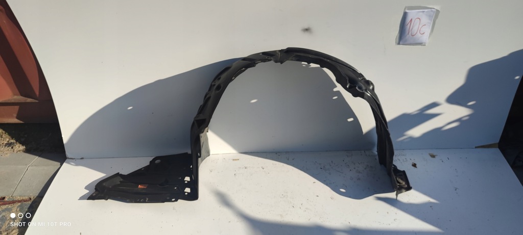 фото №1, Підкрилок toyota corolla e21 kombi праве передні