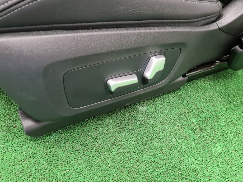 фото №7, Bmw x3 g01 lci середина оббивка сидіння тунель заднє сидіння обшивки шкіра