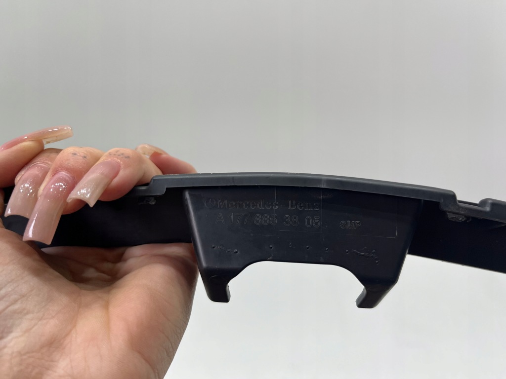 Mercedes w177 a177 рестайлинг  решётка радиатора рамка решётка радиатора перед передняя a1778853805 с Разборки