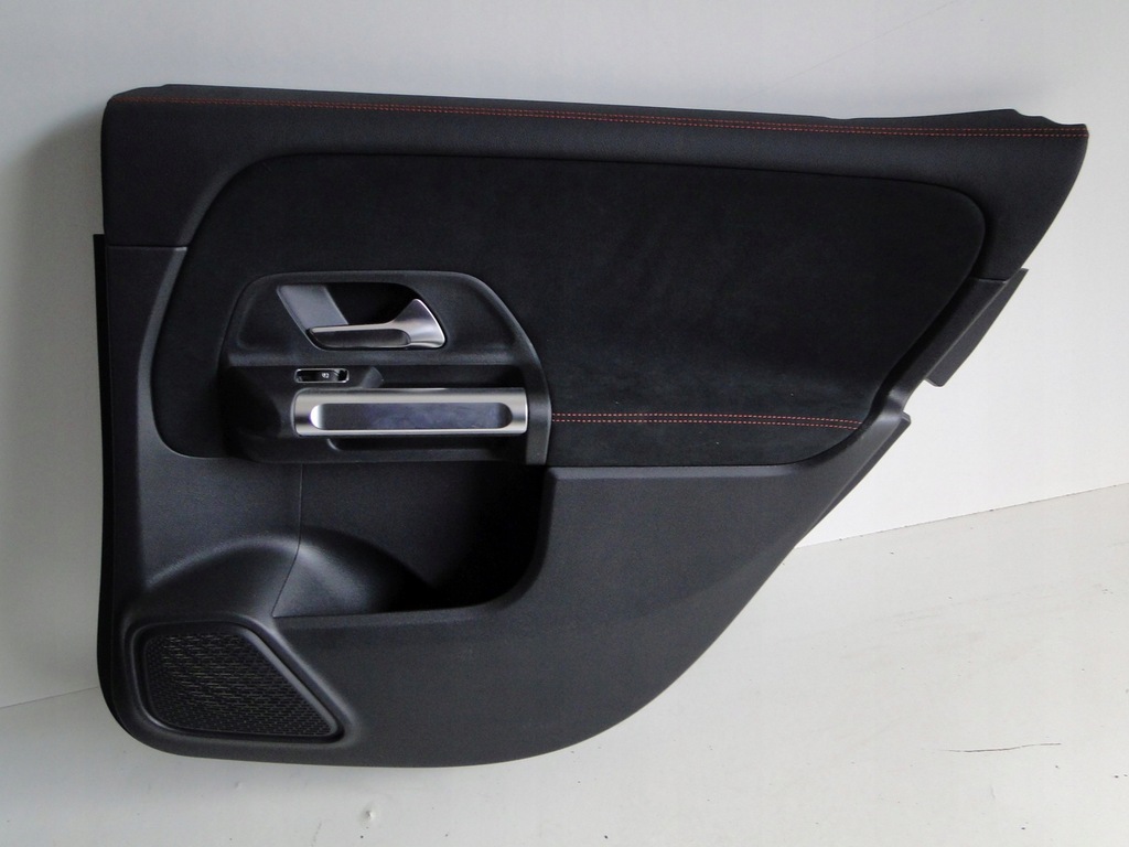 фото №10, Mercedes glb x247 247 оббивка обшивка двері задні праве czerwona nić