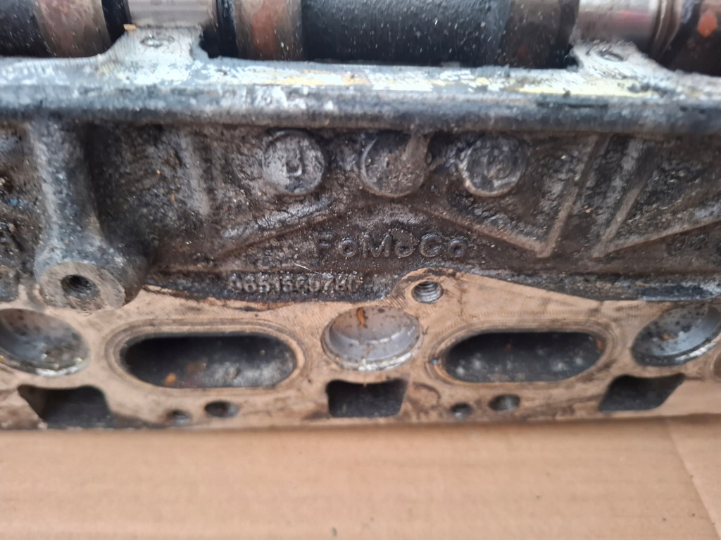 Головка комплект  з розподільчі вали citroen peugeot 2.2 hdi 9651569780 Київ