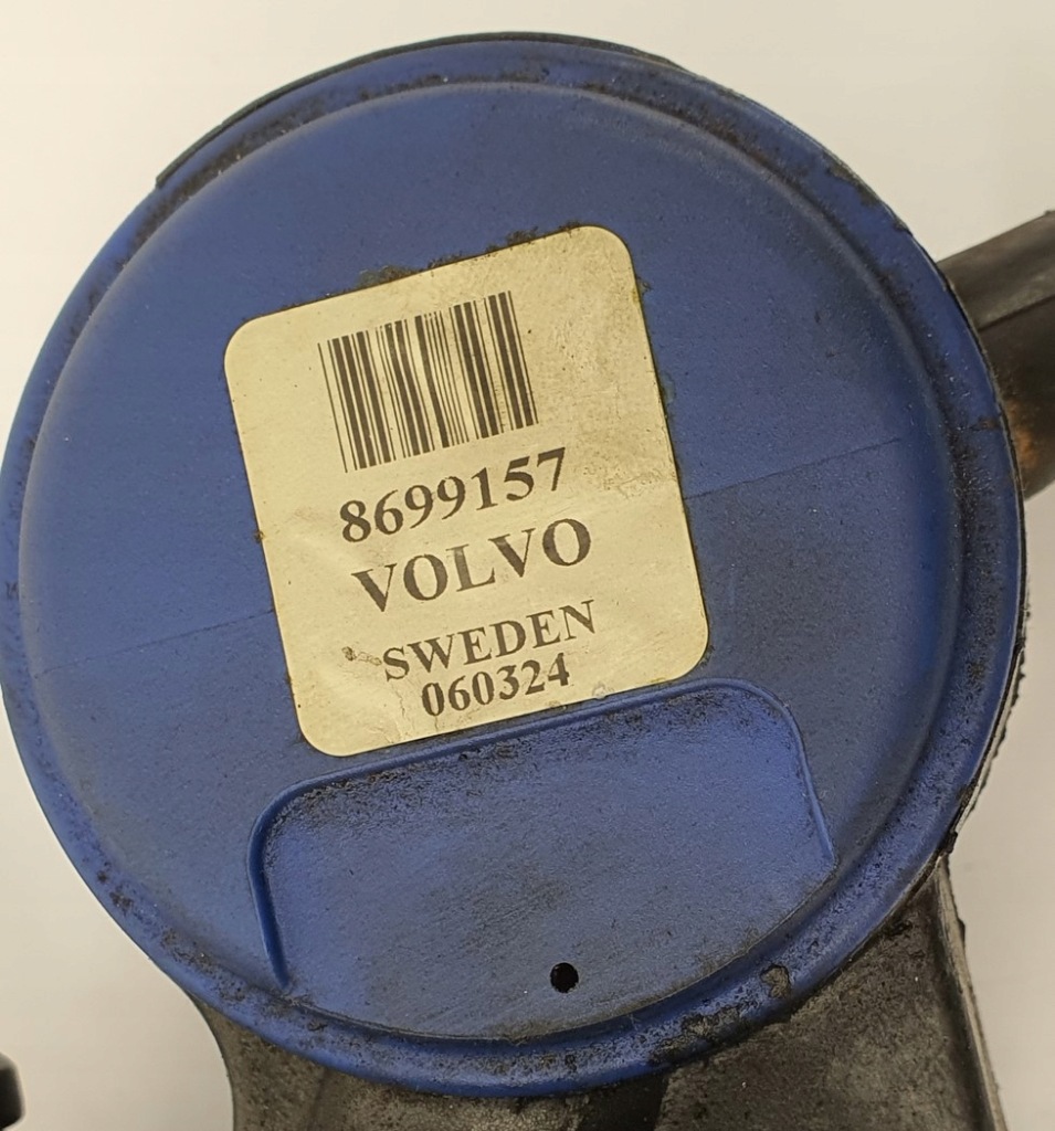 фото №3, Вентиляция картера volvo v70 ii 2.4 8699157