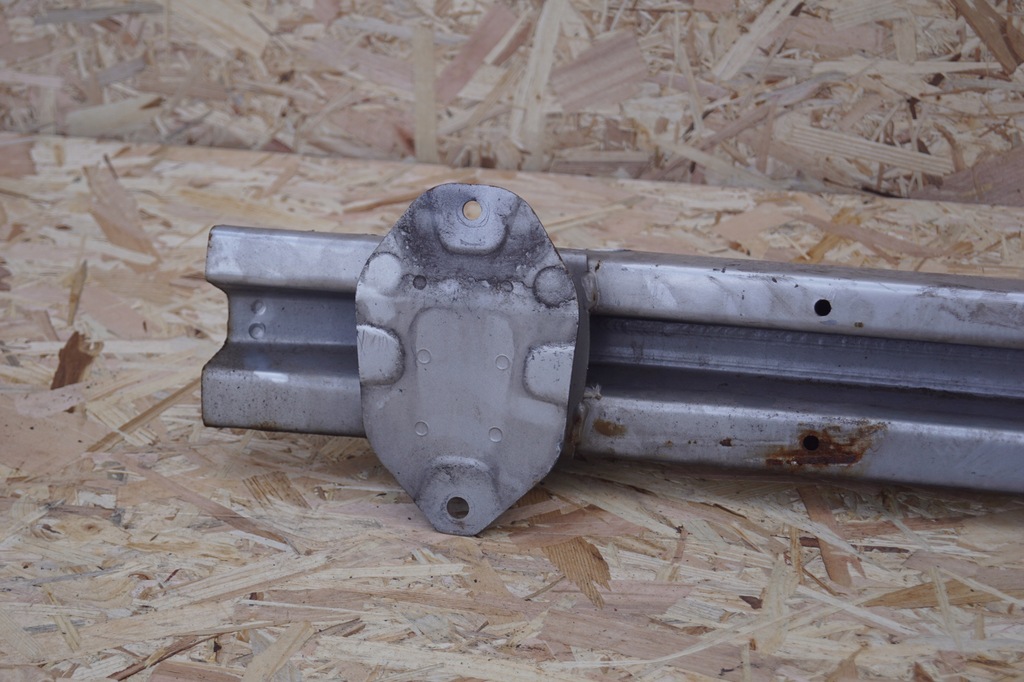 фото №10, Балка бампера задня toyota corolla verso ii