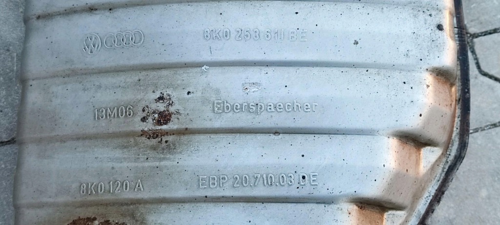 Audi a5 a4 b8 гасник вихлоп 8k0253611be 8k0253411r Зі Шроту