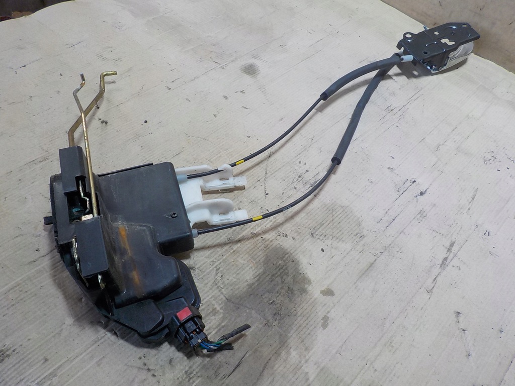 фото №5, Замок правое передние дверь santa fe 05r.