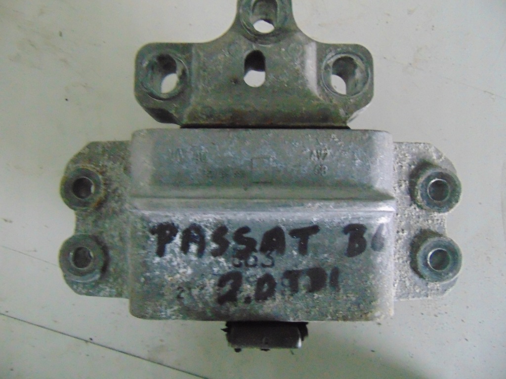 фото №1, Кронштейн подушка vw 3c0199555aa