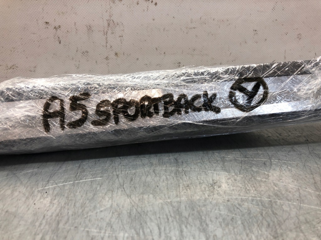 фото №8, A5 sportback s line накладки накладки пороговые kpl