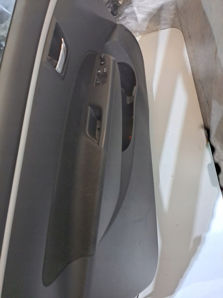 фото №9, Дверь передние левая suzuki swift mk7 sport цвет zce