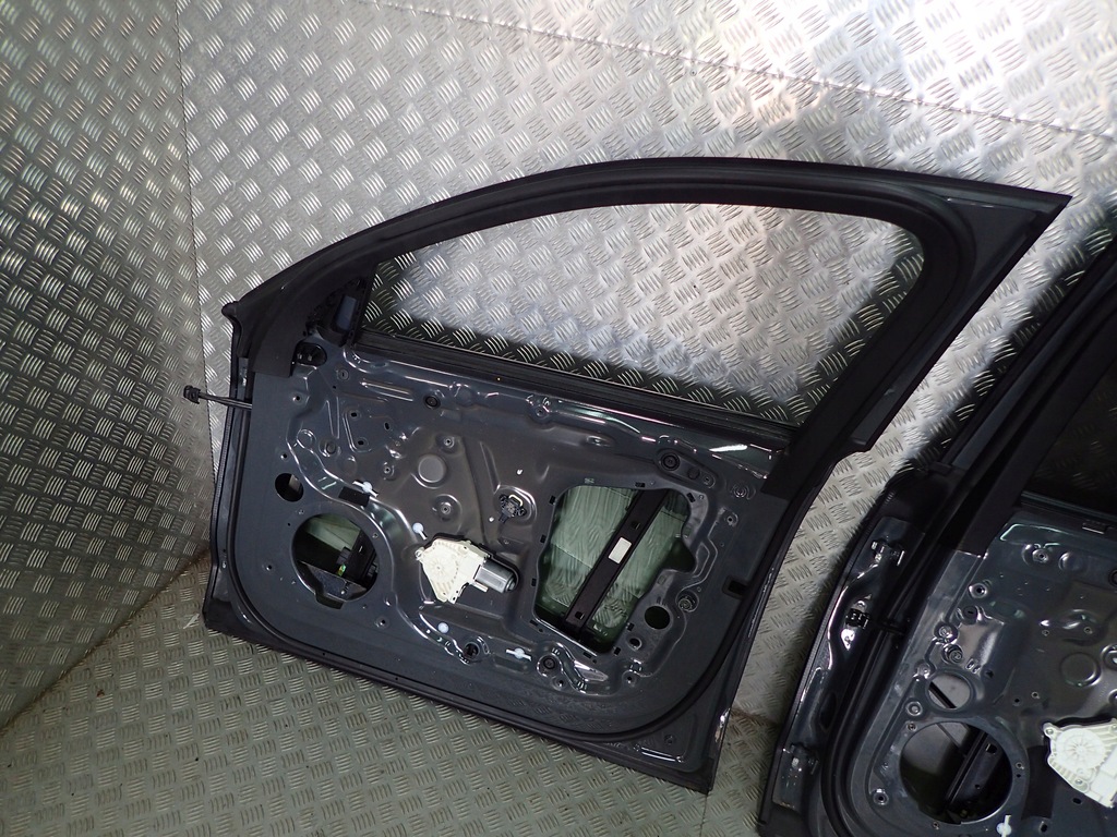 фото №7, Audi s8 a8 4h lift дверь перед передние правое окон