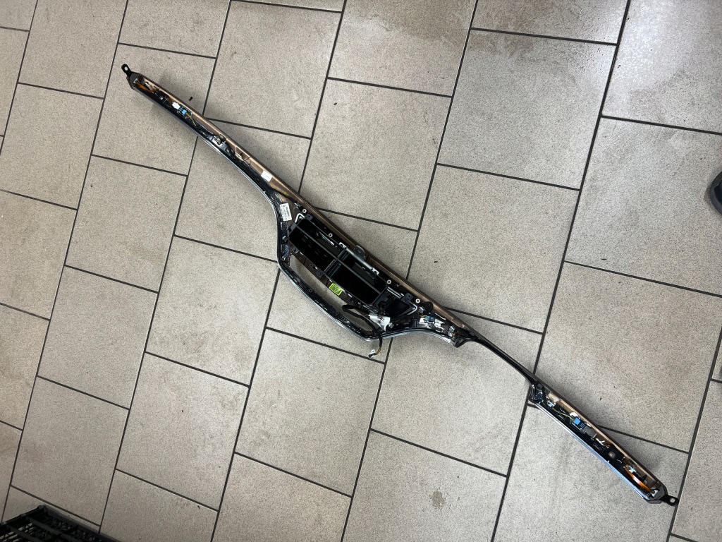 Накладка декоративная  панели s klasa w221 европа в Украине