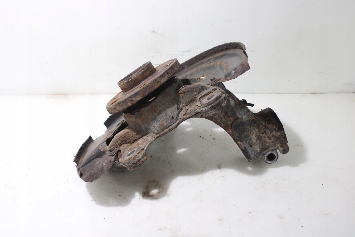 фото №1, Поворотный кулак ступица правый перед volvo v70 iii 2.4d