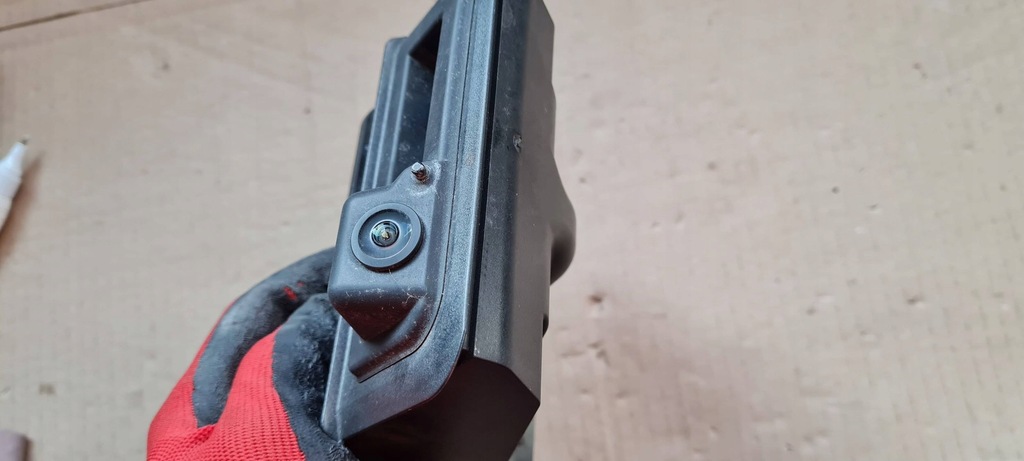 фото №12, Sq8 4m rsq8 q8 кнопка микровыключатель крышки багажника камера 360 4m8827287a