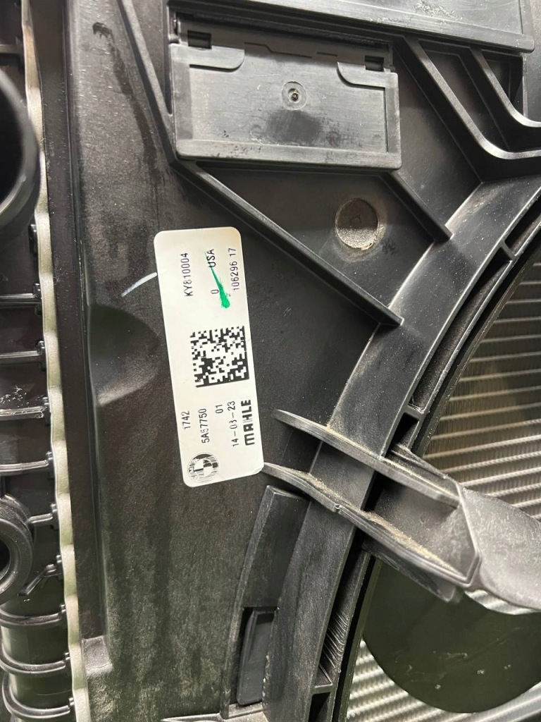 фото №7, Радиатор воды вентилятор комплект bmw x5 g05 x6 g06 x7 g07 50ex оригинальный