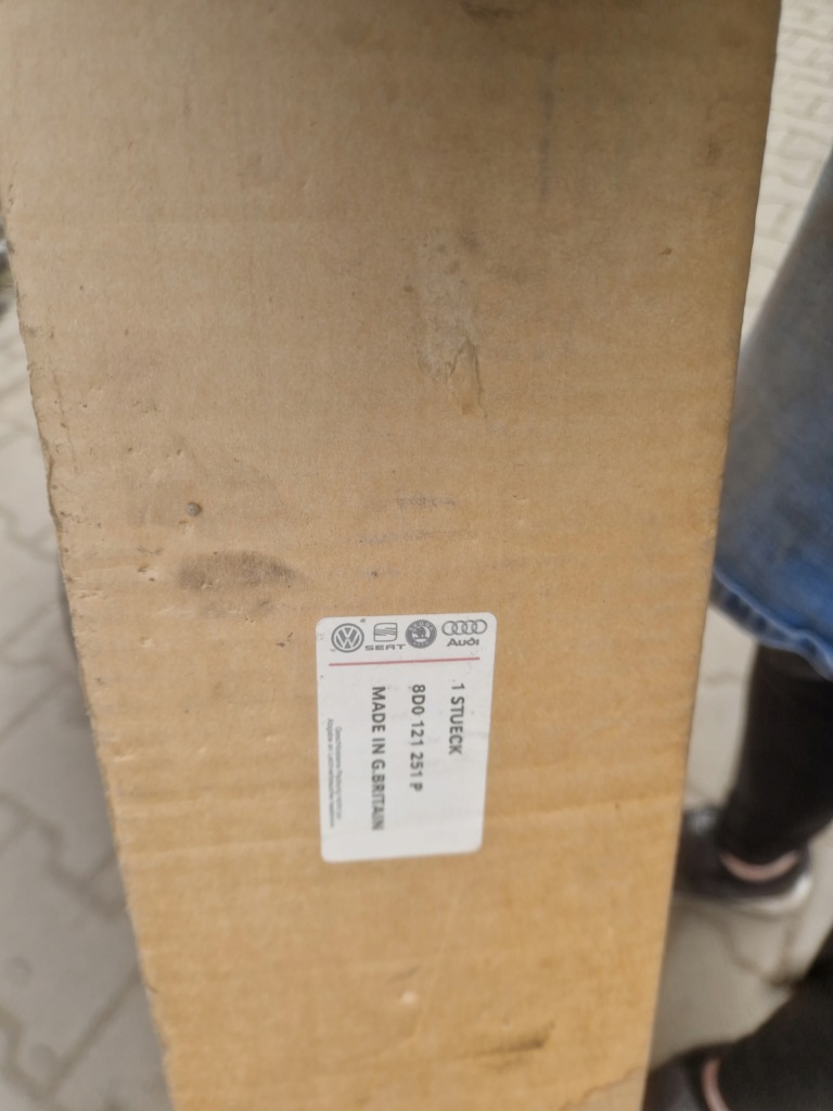 Vw passat audi a4 a6 радіатор води система охолодження 8d0121251p Доставка