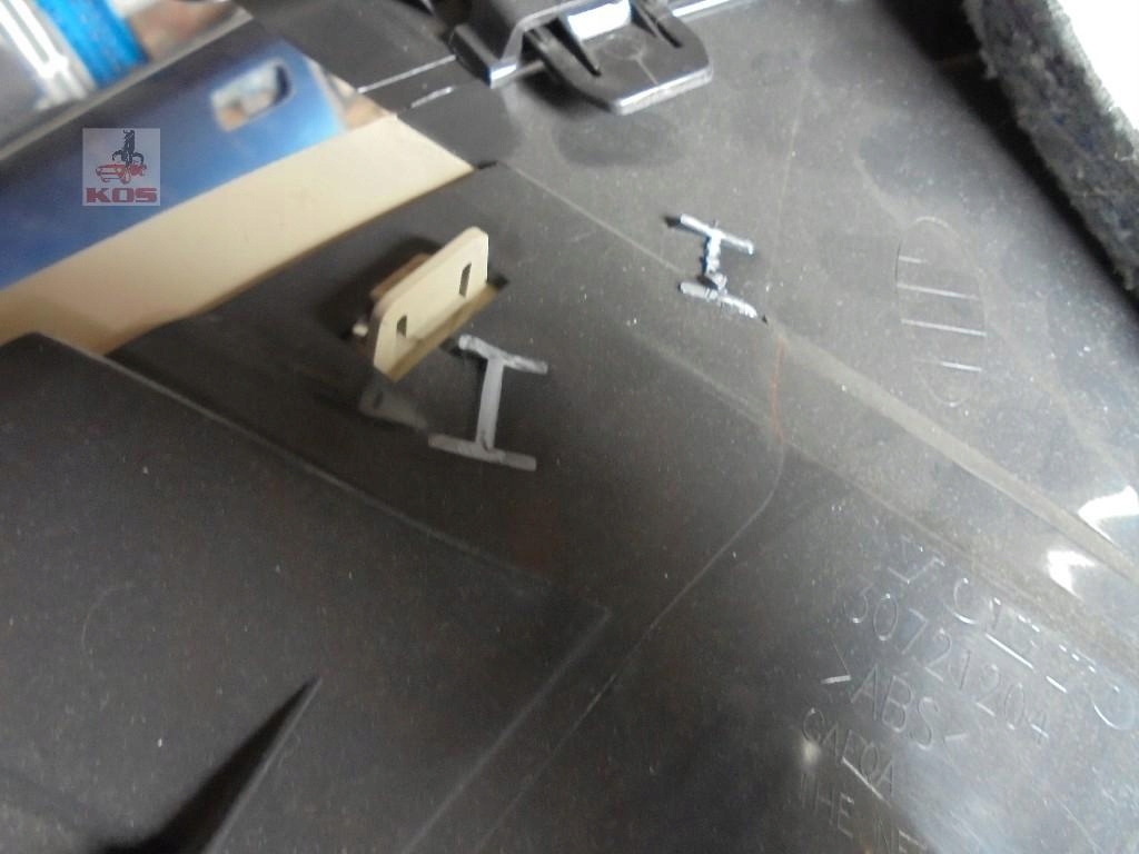 фото №6, Обшивка багажника лівий volvo xc60 i 2011 2.0d d5