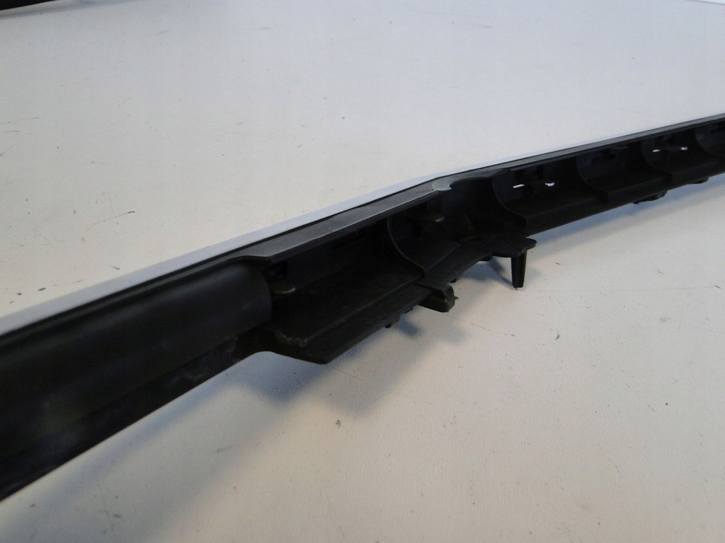 фото №10, Mercedes e klasa 207 coupe хром na капот