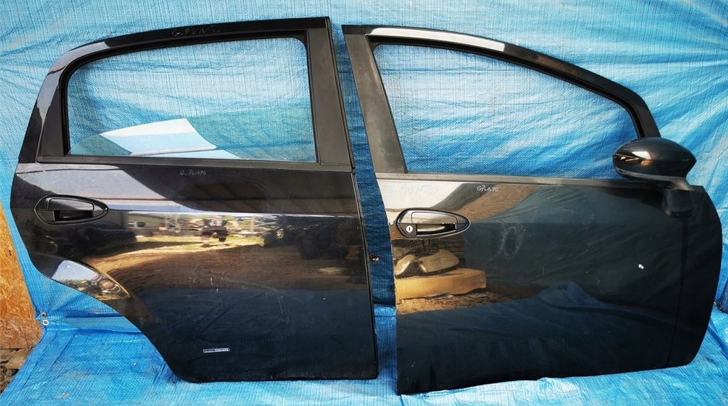 фото №1, Fiat grande punto дверь правое перед демонтаж