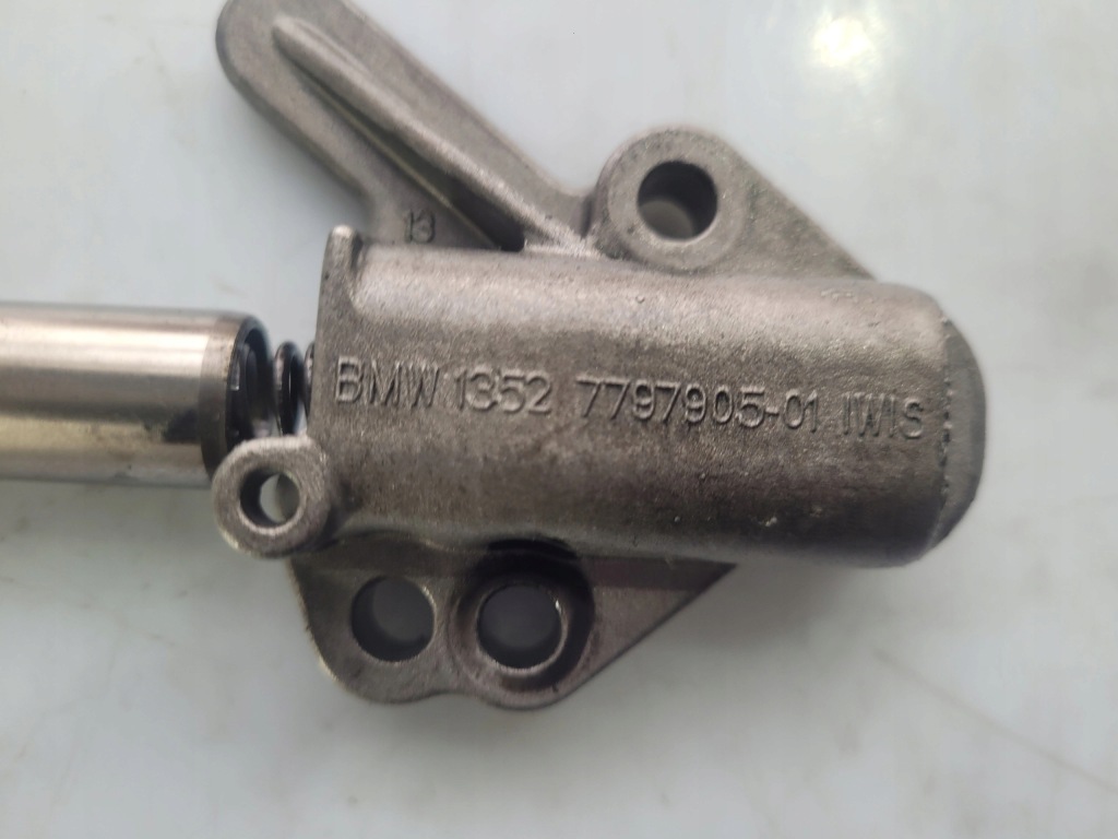 Напрямна ланцюг натягувач ланцюга розподільного валу n47d20 n47 2.0d 7797905 a5 Ціна