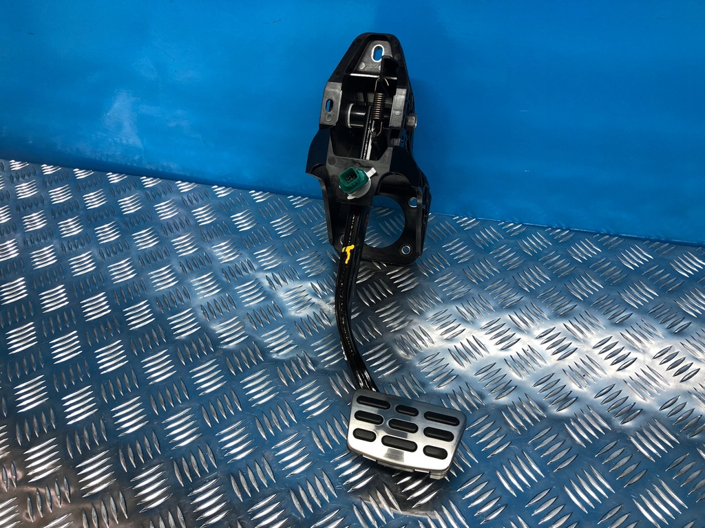 фото №1, Kia stinger педаль гальма