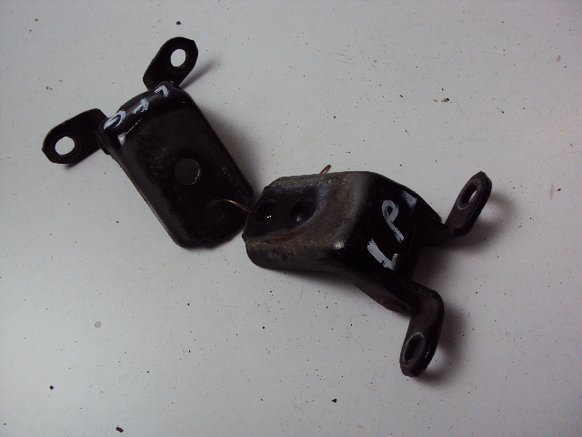 фото №1, Петлі двері лівий перед infiniti fx45 2005 r