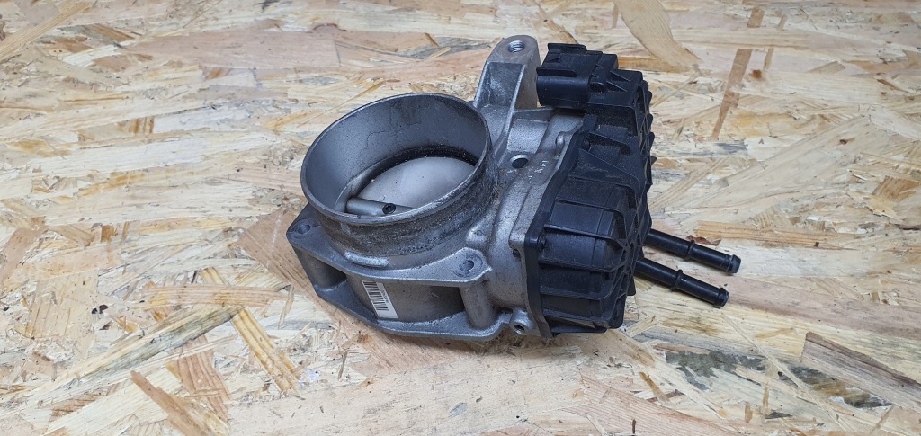 фото №1, Genesis coupe 3.8 v6 дроссельная заслонка 35100-3c500