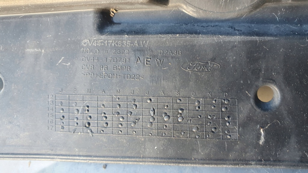 Купити Ford оригінальний номер cv44-17k835-aw бампер pod pdc спойлер