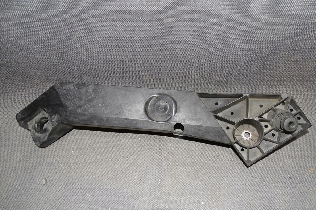 фото №1, Renault trafic iii vivaro b кронштейн поперечина правий